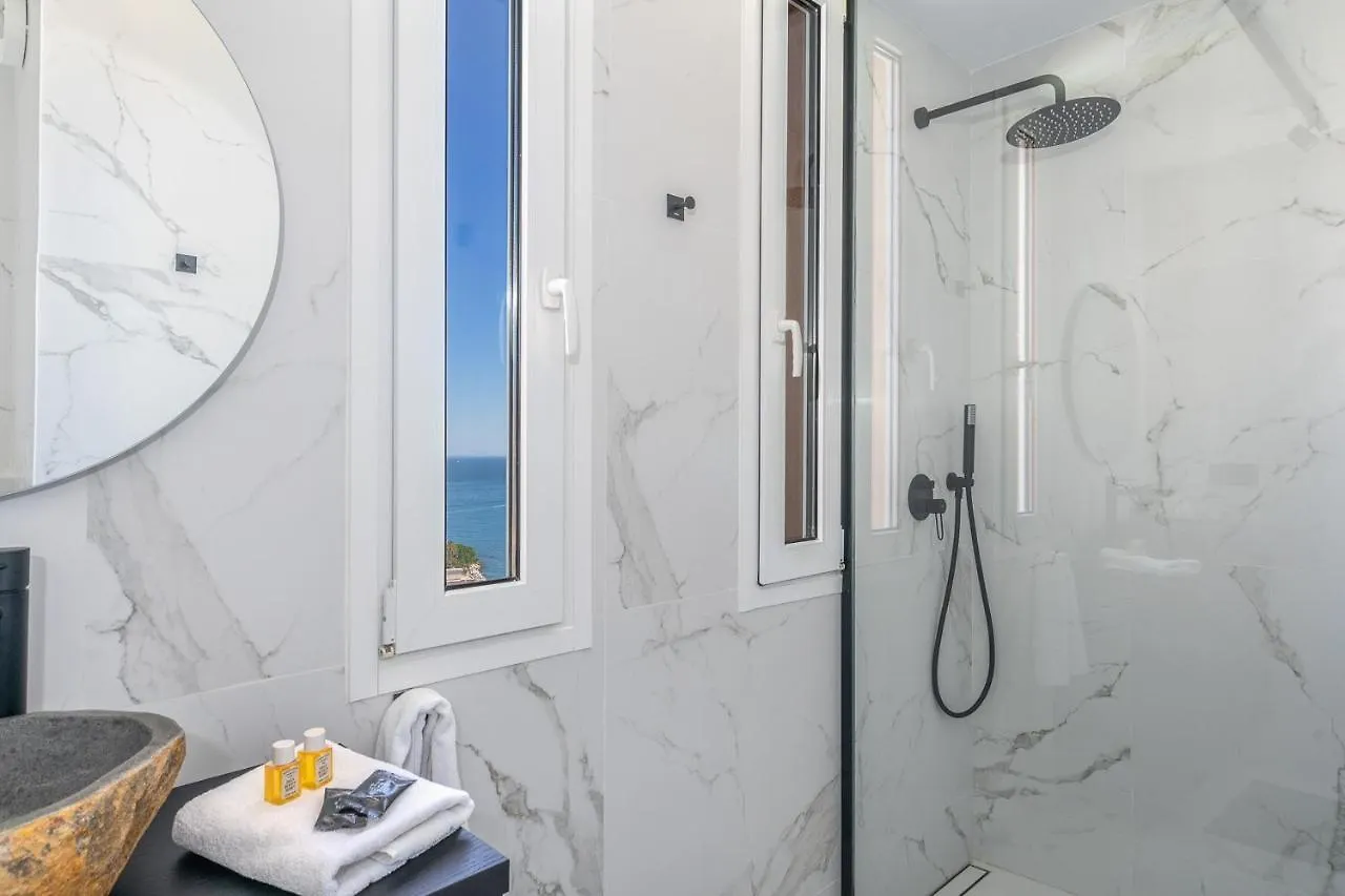 Unique Beachfront Rooftop In Fuengirola By Costarentals - Ref 59 0*,  Spanien